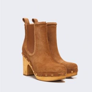 Like new Veronica Beard Decker Platform High Heel Clog Booties